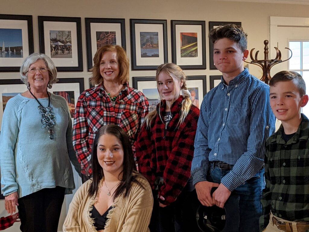 ROANEnet Announces Winners of 2021 Essay Contest ROANEnet Announces Winners of 2021 Essay Contest